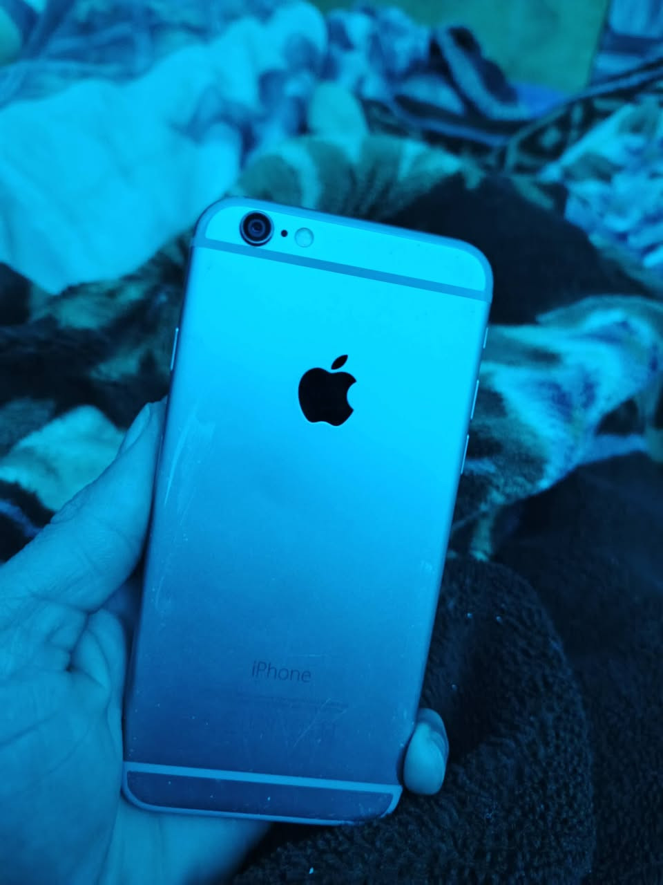 سلام عليكم ايفون سكس بطاريه 96 نضيف الجهاز السعر 75البلديات ***********
