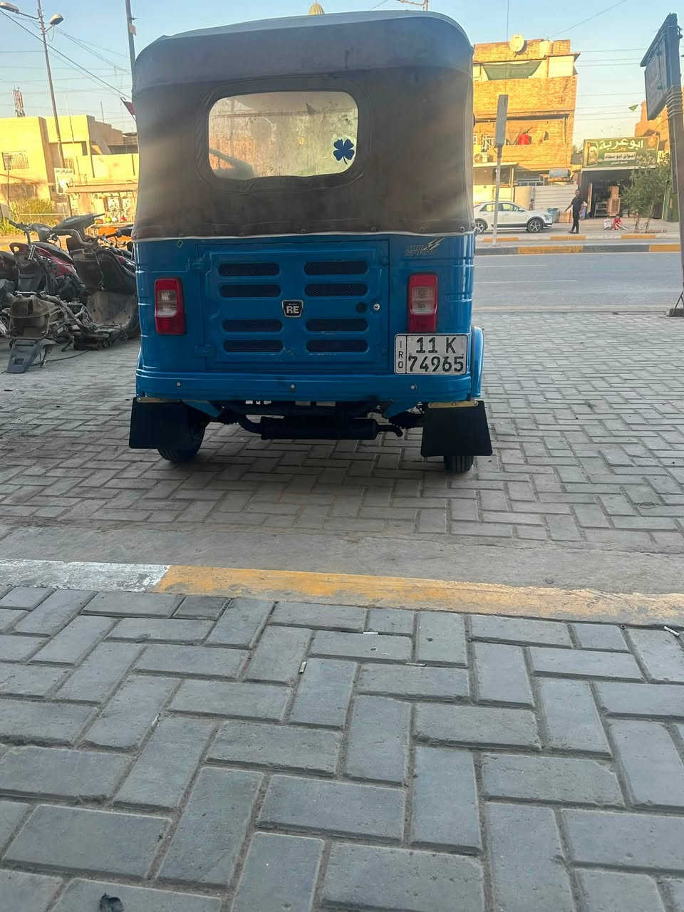 سلام عليكم تكتك مديل ٢٠للبيع المكان البياع حي العامل 
الرقم ***********
