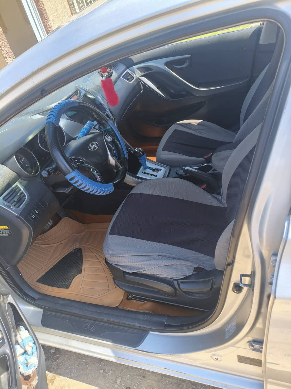 السلام عليكم الانتره افانتي 2012
حادث جاملغ والبنيد بس رش سياره خير من الله
المكان بابل ابو غرقالسلام عليكم الانتره افانتي تحويل مباشر
السعر 85 وبيه مجال للشراي بيع او مراوس 
الرقم ***********
