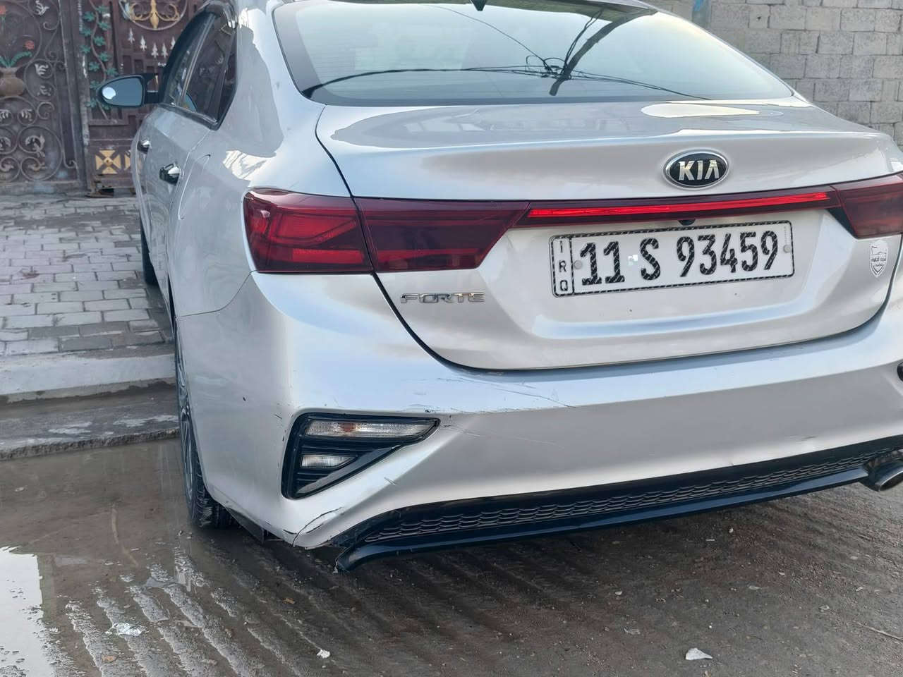 كيا فورتي 2019 وراد امريكي محرك 2000دوش مكفول كير اي تي صدر جديد تبريد شغال السياره جاهزه من كلشي ماشي 88ميل صوره الحادث موجوده بل منشور  بسمي شرط التحويل السعر 112ورقه اتصل ***********

