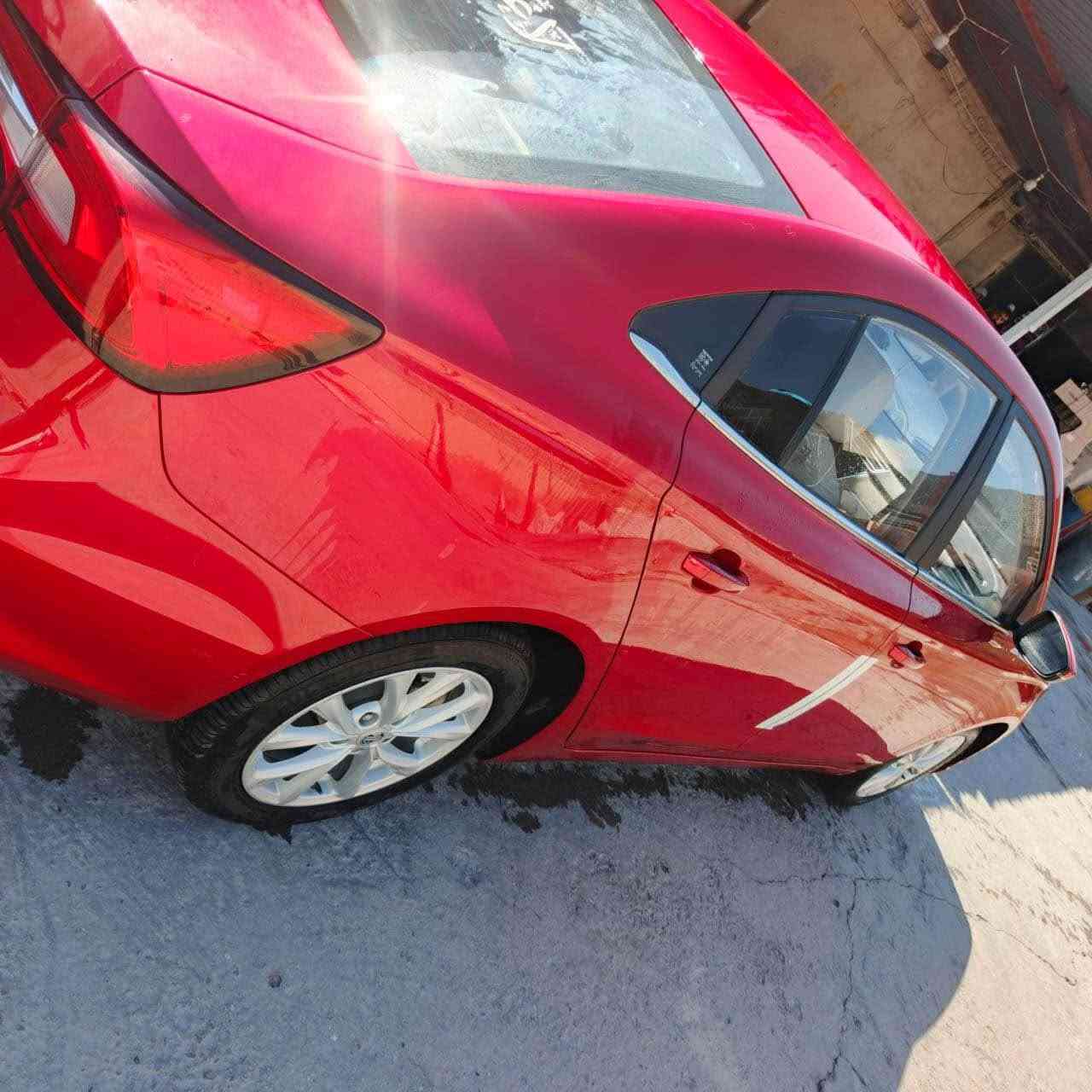 ام جي فايف للبيع السيارة جاهزة محرك كير تبريد 
موديل 2022 بيهة ضربة خفيفة بالباب وشوية من الجاملغ الخلفي جهة السايق ما مصلح على وضعهة ماشية 70 الف السيارة حلوة ونظيفة مابيهة نقص بأسمي مداور ثاني يوم رقم بغداد السعر 88 $وبيهة مجال كلش قليل مكان السياره حله هاتف 📞 *********** حلة, بابل
