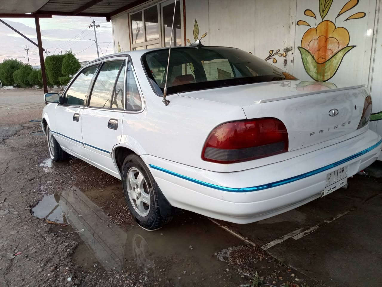 برنس فراشه موديل 1996رقم بغداد مميز فول اوتماتيك تايرات جدد حته لسبير  خارج داخل حلو سنتر لوك شغال كهربائياتها كلها شغاله بدون خياسات سياره كم قطعه مصبوغ بيها لجماليه فقط  ابيع حزام عنوان الانبار خالديه ‏‪***********‬‏  سعر 40
