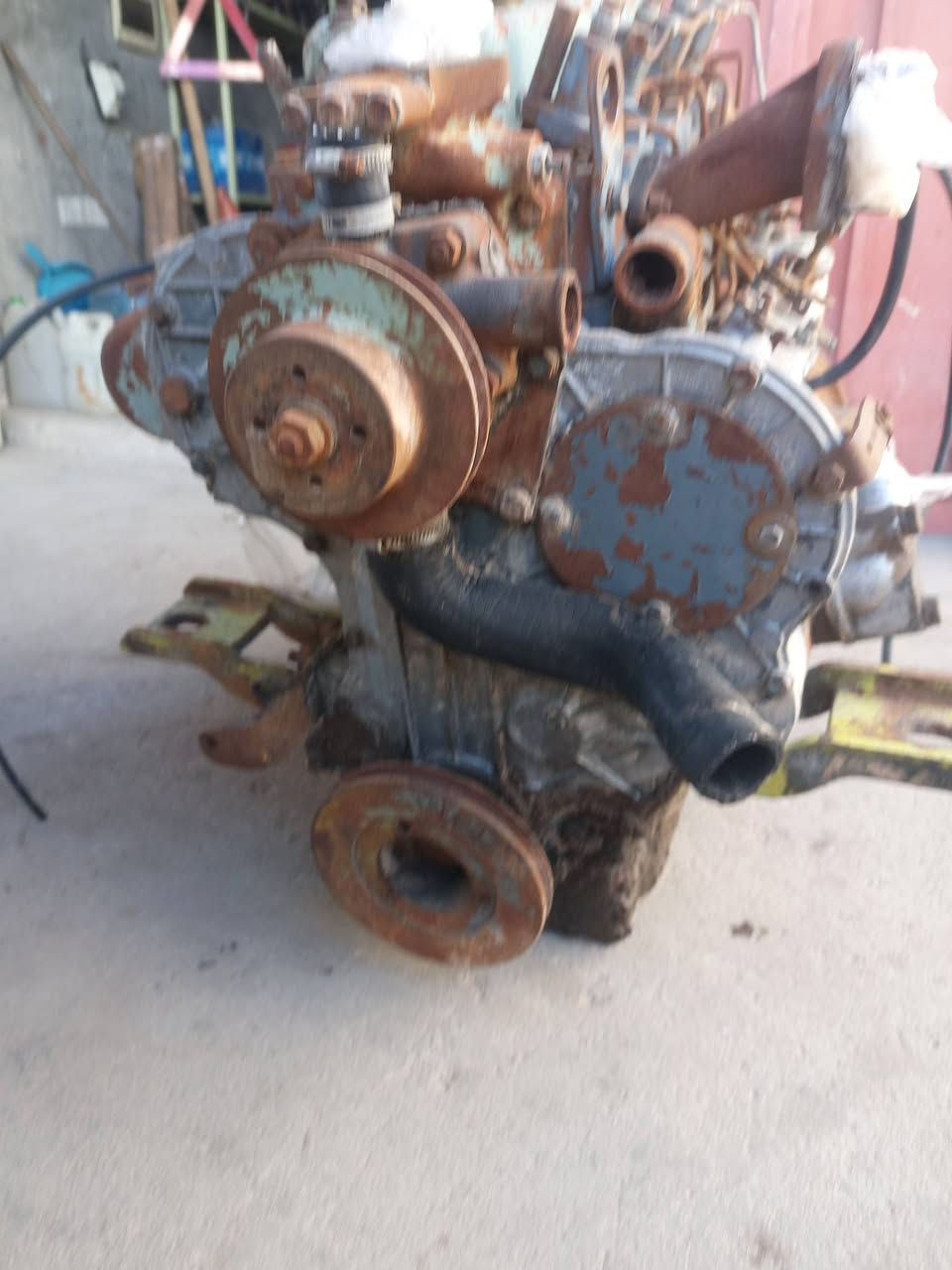 للبيع محرك رافعة شوكية يجي علئ رافعة T C M اوTM C ابيع  كوم حديد المحرك يفتر  سعرهة ٣. اوراق


**إذا كنت صاحب هذا الإعلان وتريد حذفه لأي سبب، رجاءا أرسل رسالة إلى الدعم الفني**