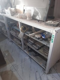 رفوف محل • الغراف • للبيع