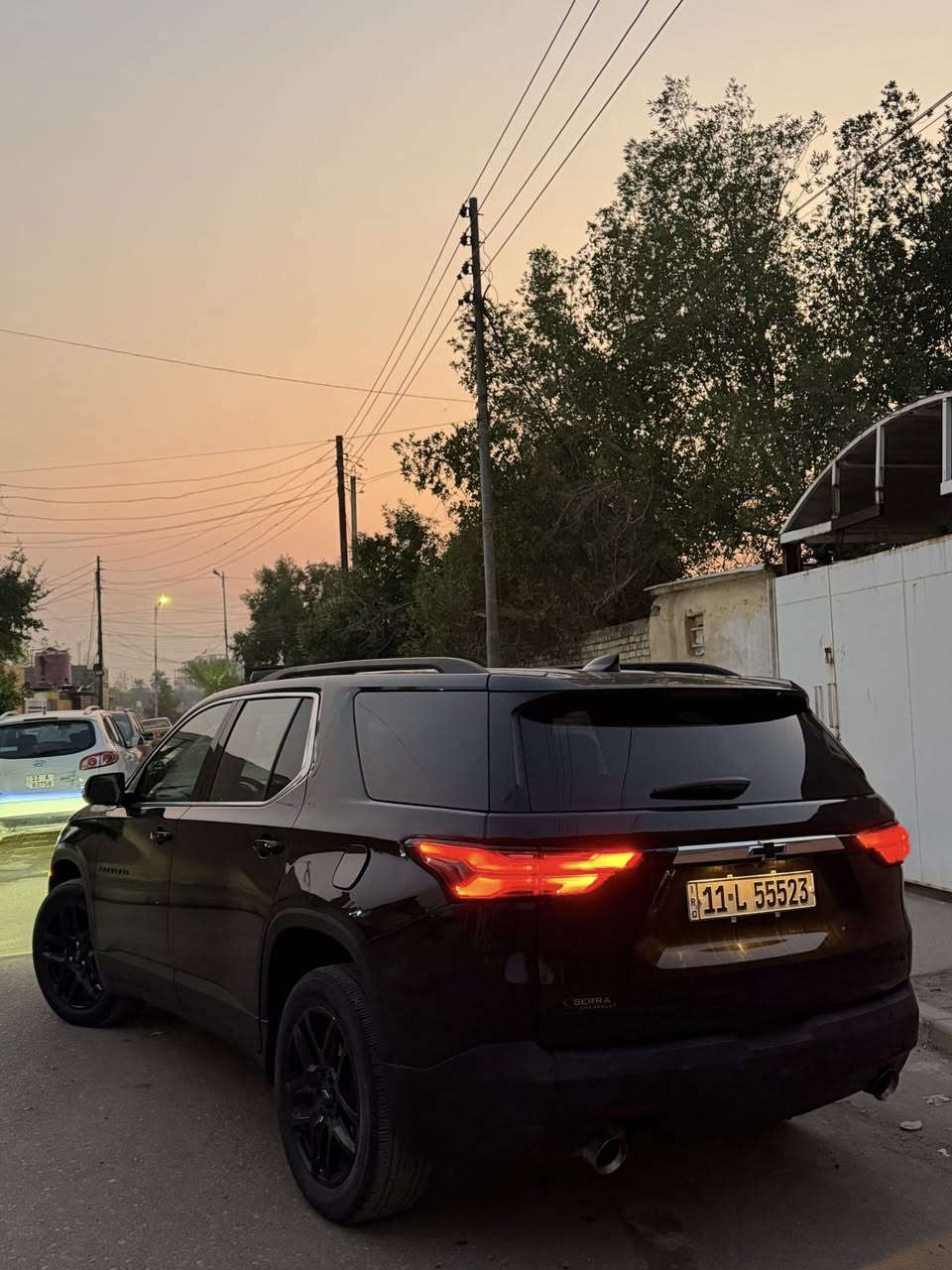 ترافلس 2023
Lt بلاك توب 
فور ويل 
صندوق خلفي كهرباء 
شاشة قاصة 
ويل 20 
رادار 
ماشيه 41 mi 
رقم بغداد مميز 
حادثه صندوق خلفي مبدل نفس اللون 
السعر 285$
للاستفسار  *********** 
العنوان ميسان
