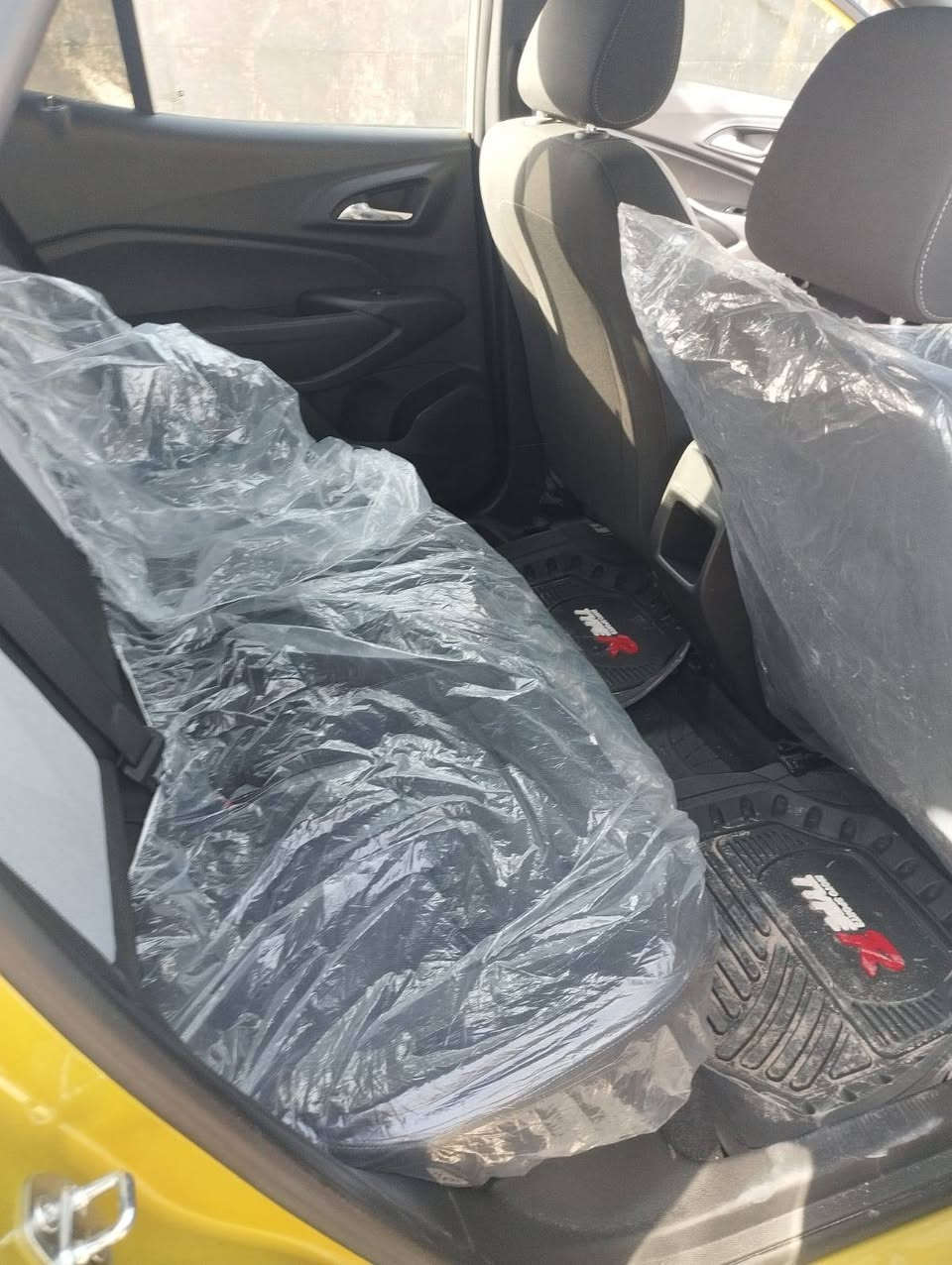 سيارة شوفر ليت تراكس موديل 2024  النمرة نجف/ رياضي R.S
مراوس او بيع للاستفسار رقم المبايل 
***********
‏‪***********‬‏
