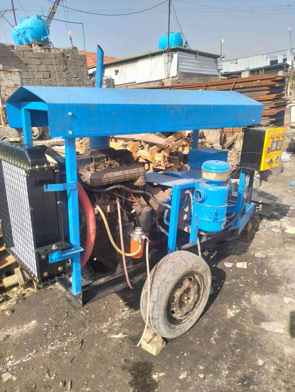 السلام عليكم مولدة كياا راس توليد ٣٠ك راديتر جديد مولدة شغال خير من الله سعرها ١٣ورقه المكان شارع فلسطين ***********
