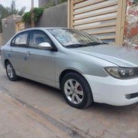 ليفان مديل ٢٠١٢ تبريد كهربائيات كله شغاله مراوس 07814442599