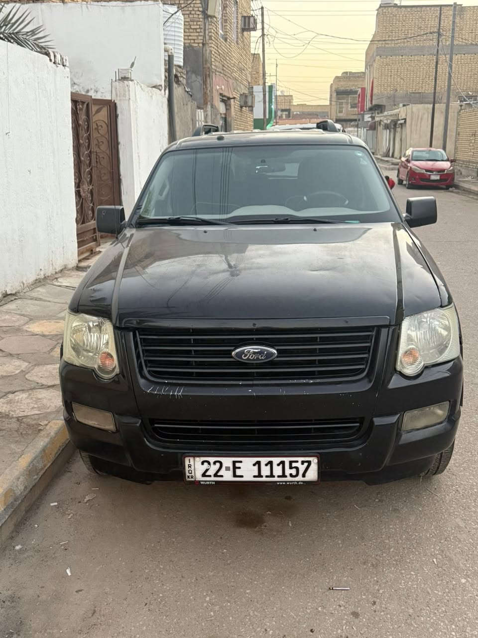 سلام عليكم سياره فورد اكسبلور موديل 2007 السياره كفاله عامه خاليه من تبديل والصبغ سياره رقم جديد تحويل مباشر حداديه وكير ومكينه كفاله
السعر ١١٥ وبي مجال بسيط 
مكان السياره الناصريه مركز المدينه 
رقم الهاتف 

‭  ٠ ٧٨٠ ٤٣٠ ٦٦٨١‬
