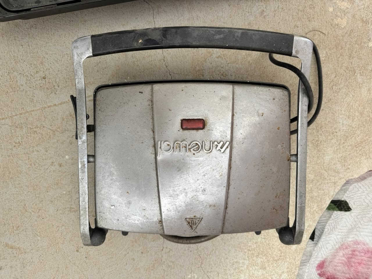 غراض للبيع اتصال ***********
