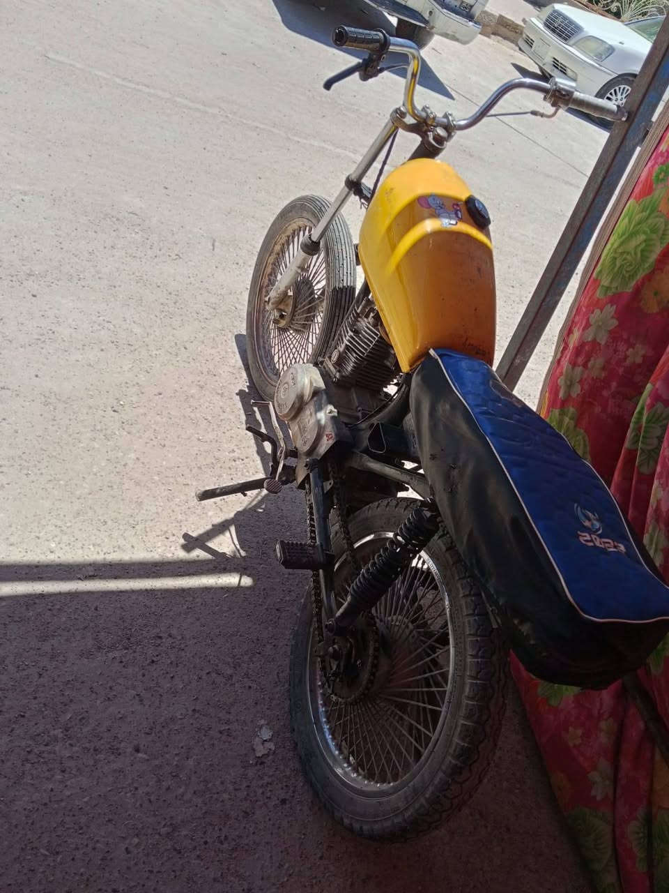 دراجه للبيع شغاله  مكينه تخبل ب200
.. شراي ***********
