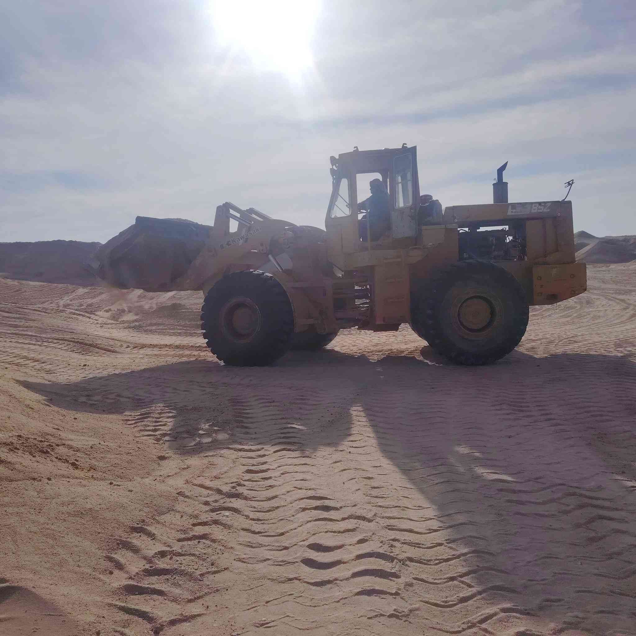 السلام عليكم شفل للبيع 85 موديل 86 محسن كير بلادي محرك مجفت نضيف جاهز للعمل استفسار اتصل على الرقم.    ***********
