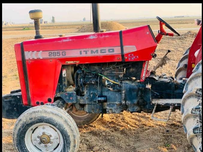 السلام عليكم تنكتر ايراني للبيع 2013 سنويه تريد تحويل تريد وكاله محرك ماينقص قطره شرط تايرات جدد الكهربايات كلها شغاله المكان كركوك الحويجه قرية شملان
السعر 85 وبي مجال 
للستفسار اتصل ***********  طارق 
                       *********** حمد
