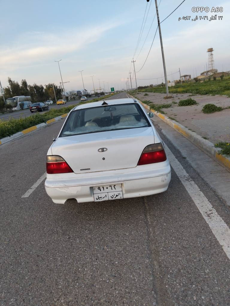 سيارة دايوو1995
مكينه16 نوزل
تاخم پيش مزبووت 
تاخم تايه ي تازه يه 
گير و مكينه مزبووت 
تبريت سارد وگه رم ئيشه كات
كاره بايشيي مزبووته 
هه زه شي تازه يه 
شعري سياره من 29 وره قه و شتي مه جال 
*********** كركوك, العراق
