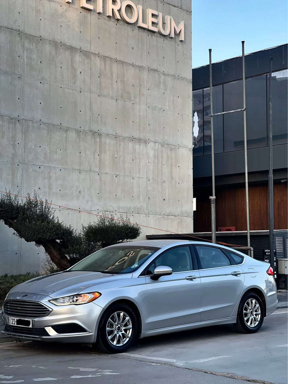 ‎                                                   فۆرد فیوژن مۆدێل 2017
مەکینە ٢.٥ مەڕغوب 
کلین تایتڵ بێ بۆیاغ شتی نموونە 
کامل ناوزەردە
گێڕ و مەکینە و کارەبایی هەمووی بە شەرت
سەیارەکە تەنها ٧٠کم ڕیشتووە
دوو بەصمە ی شەریکەی لەگەڵە
بەناوی خۆمە

ژ.م/
                                                            ***********
*********** - ڤایبەر وەتس اپ السليمانية, العراق
