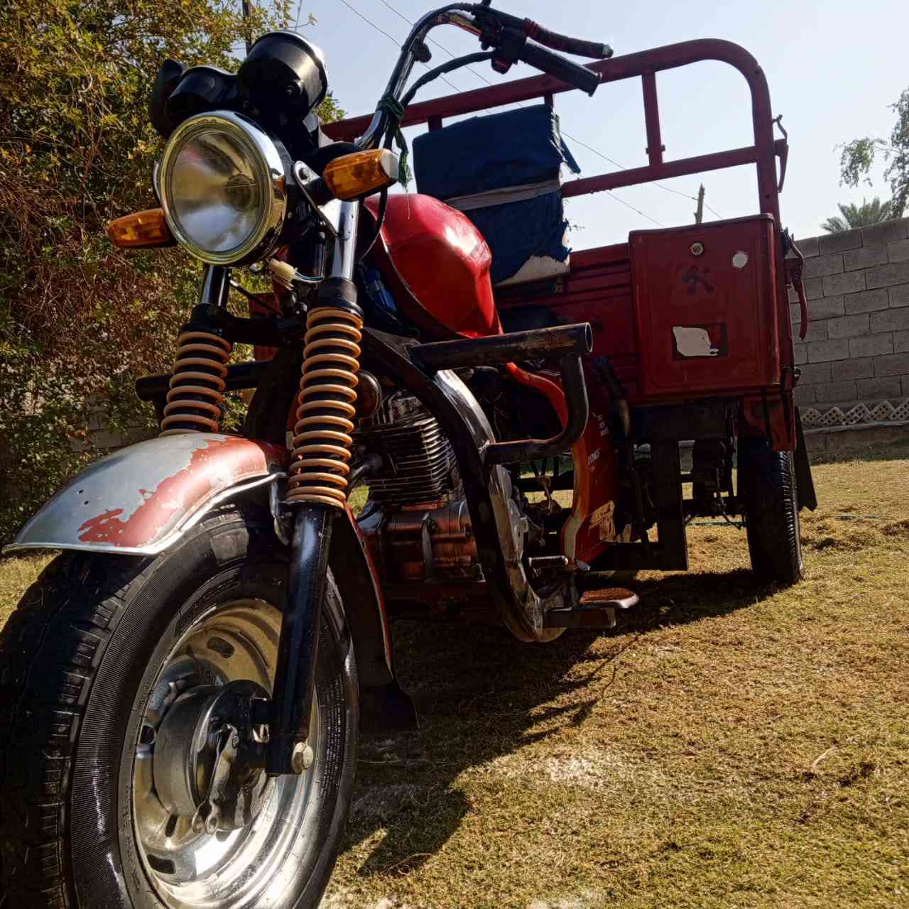 السلام عليكم ستوته دايوان اوراق اصولي موديل 2019 اوراق اصولي كهربائية كله شغاله لايت شغال دبل اشاير شغاله بكات جدد  #+  تايرات جدد محرك جمره 21 نضيف بديه نضيف مكان واسط الصويره الاستفسار *********** ##السعر 950 وبي مجال لشراي قليل
