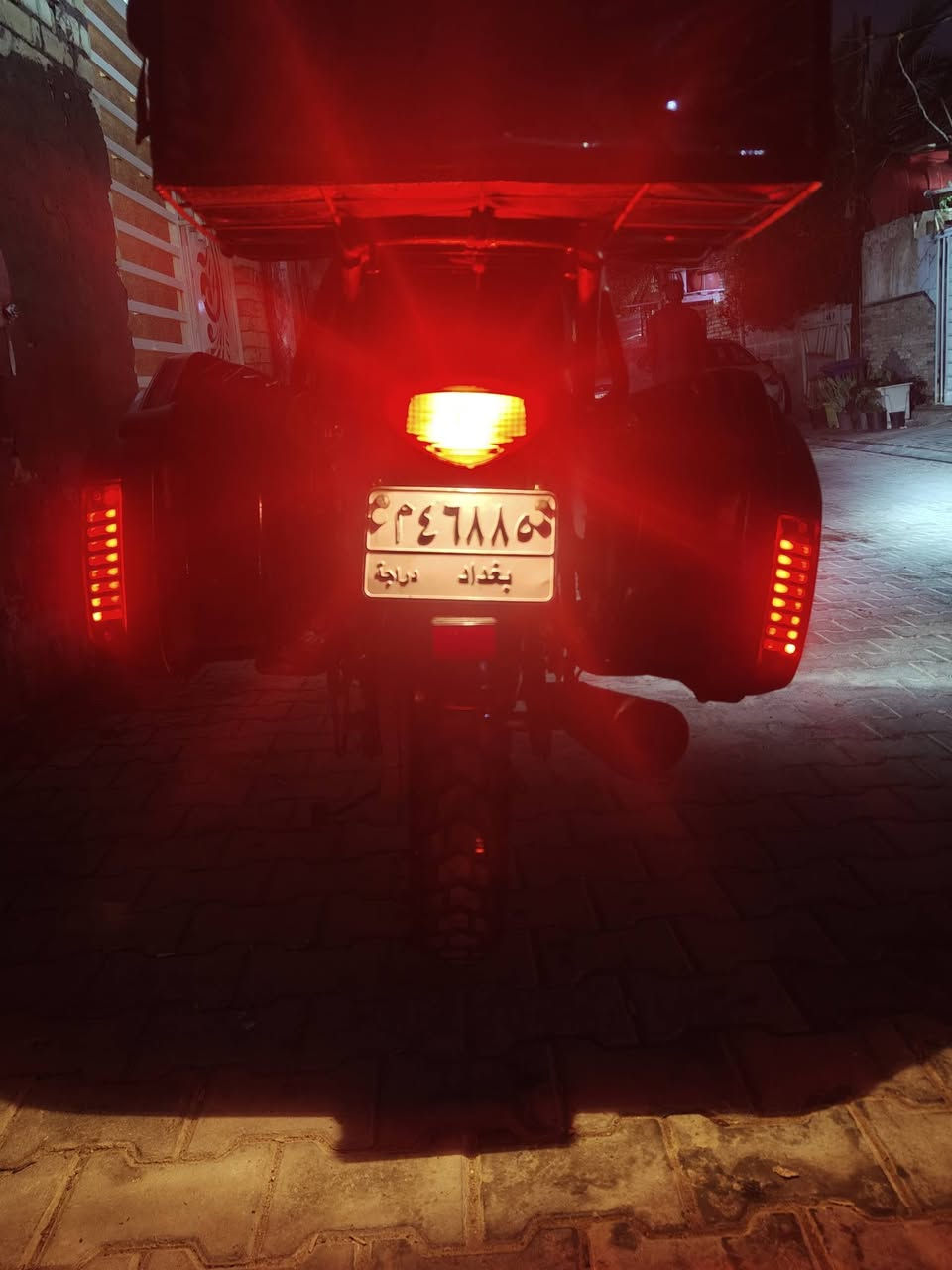 بوكسر كلاسك للبيع مكفوله رقم بغداد ب2 وبيه مجال *********** واتساب بس مكاني حي اور
