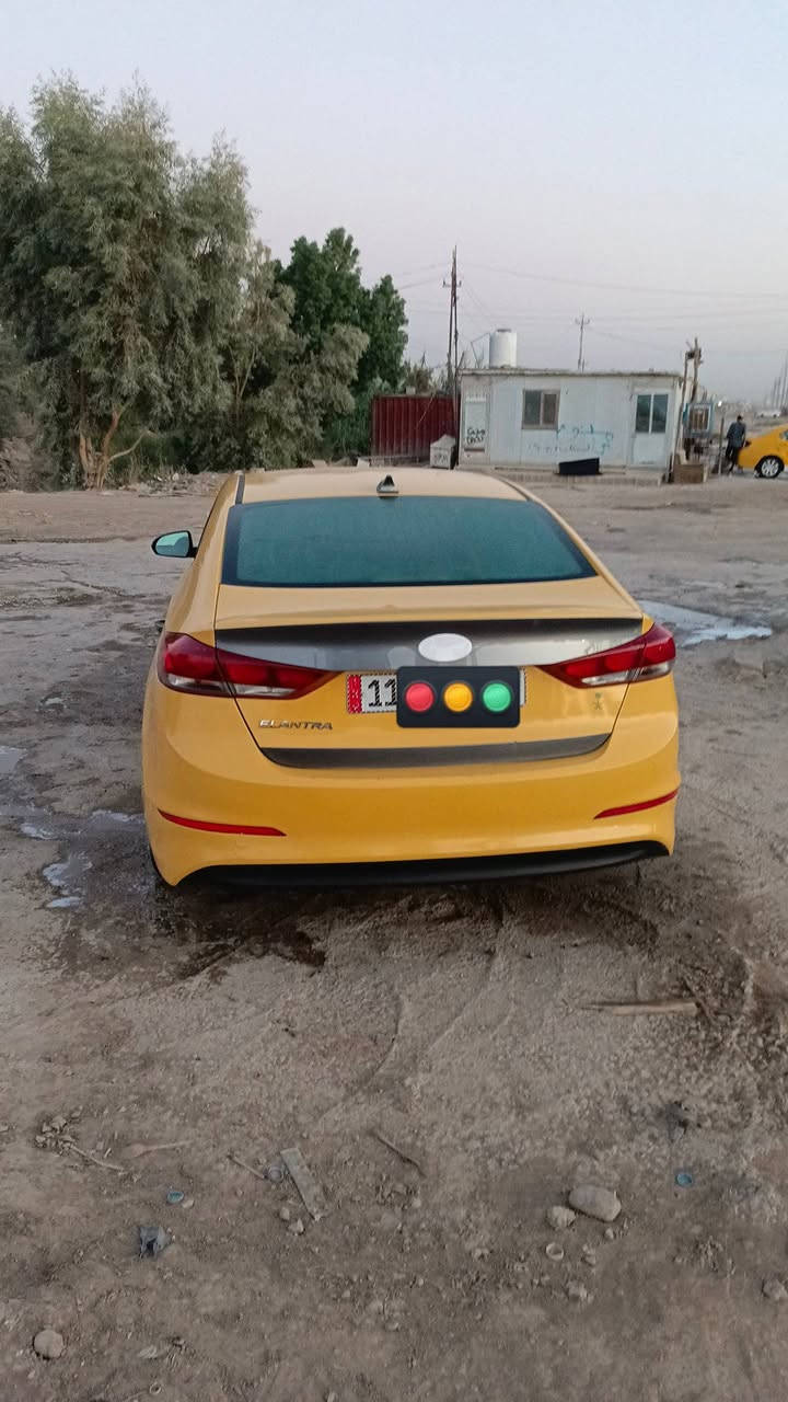 سلام عليكم النتره 18 البيع سعرر 
125سياره كامله خيرر من الله سياره ضررها خشم البنيد شراي ينتصل***********
