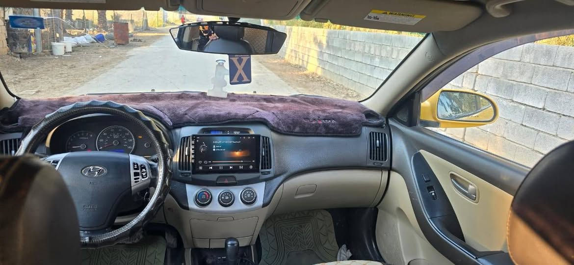 سلام عليكم سياره النتره 2010وارد امريكي بيه فقط جاملغ المامي مصلح بس خشمه السياره مكفوله تبريد تادفئه تخم تاير صدر فول السياره بسمي مصفره هيئه وغرامات السعر 100وبيه مجال المكان ديالى بعقوبه تقاطع القدس الستفسار ***********
