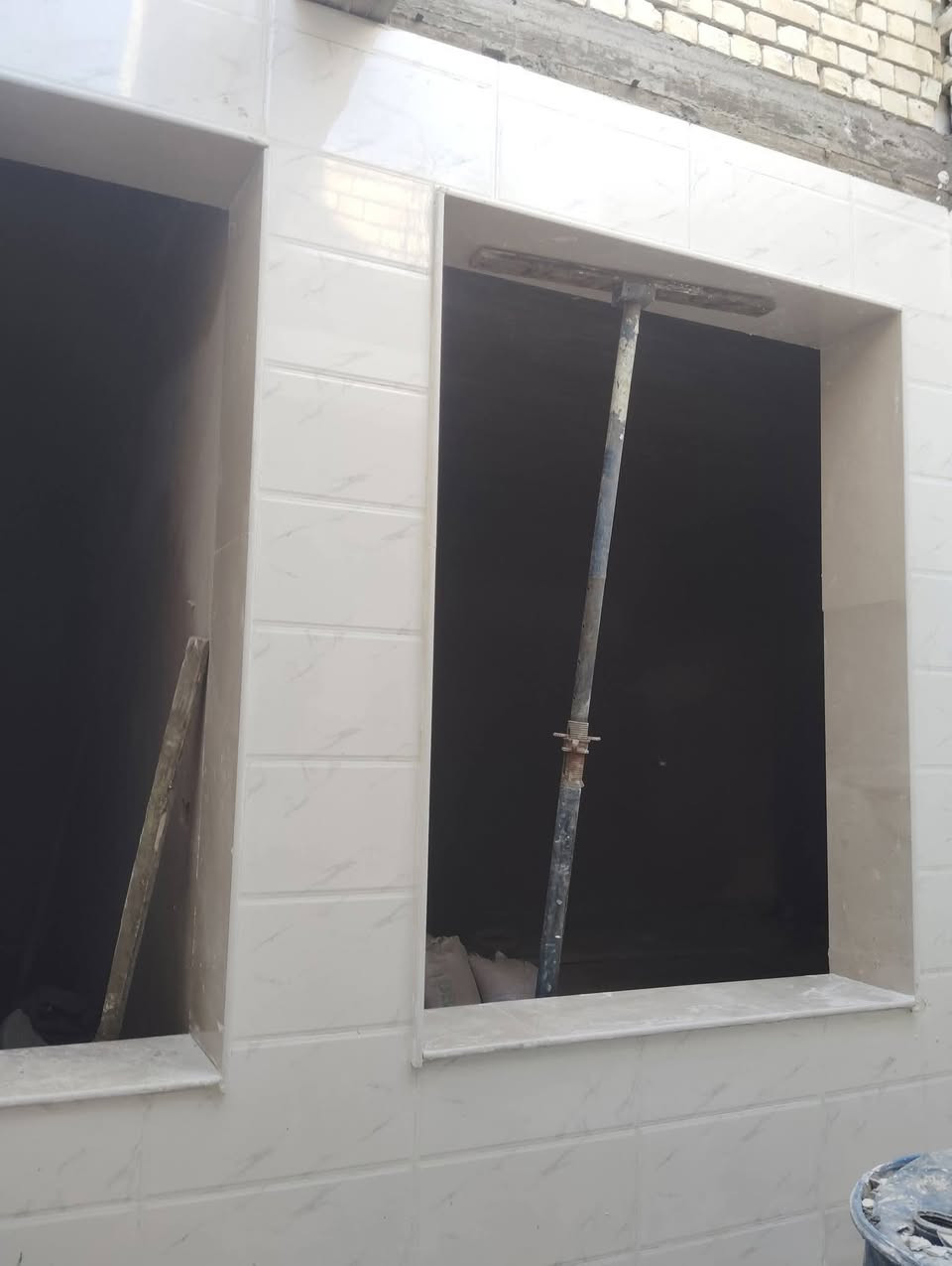 كادر لتطبيك جميع اعمال السيراميك والبورسلين جدران ارضيات دراج شغل نظيف وسعر مناسب ***********
