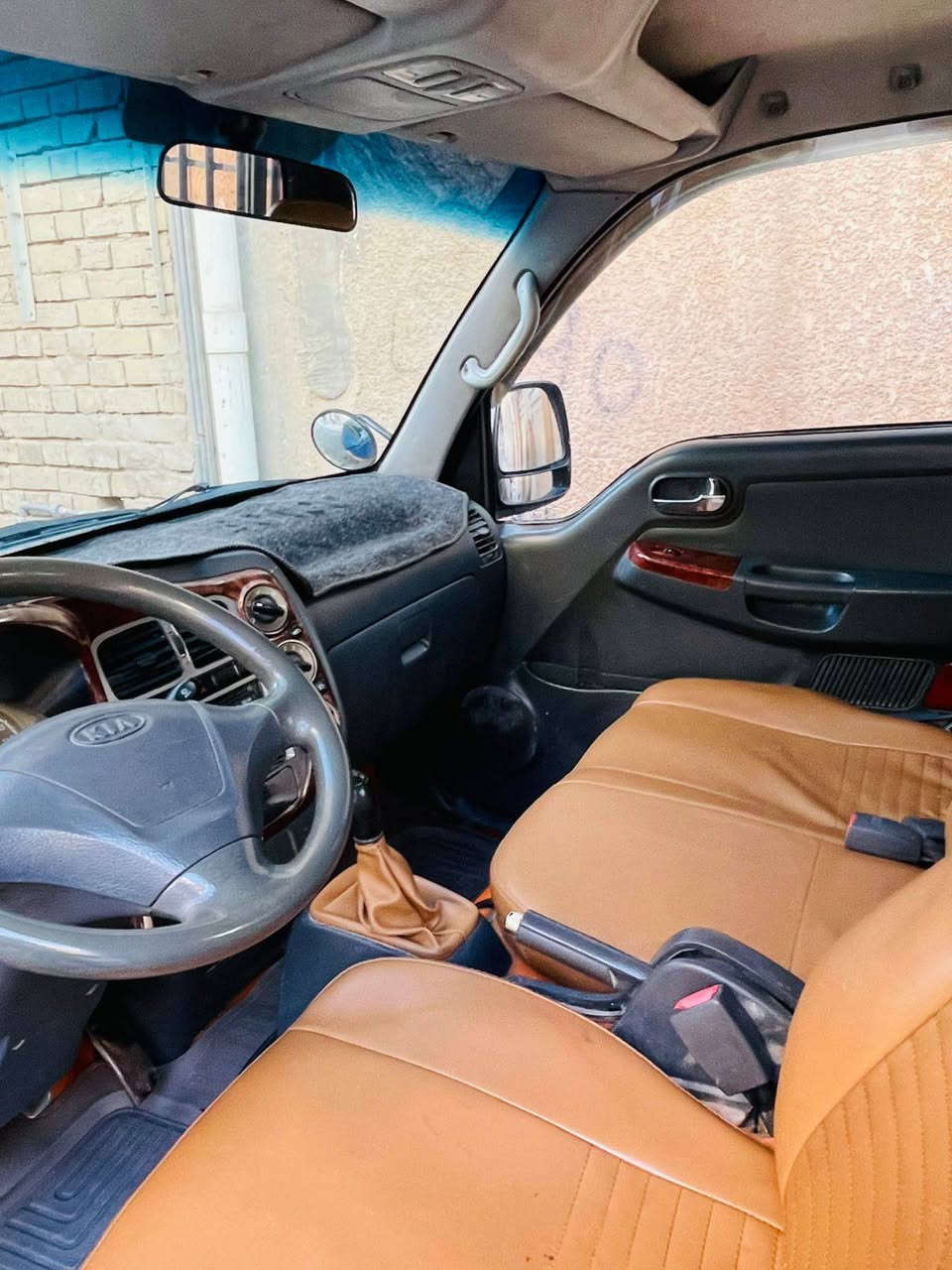 سلام عليكم كيه بنكو ثري مديل 2007 سعر 87بيه مجال معمره مصبوغه صبغ عام جماليه سيارا كامله مكينه كير حداده تبريد تخم تاير  كامله كبل على باب الله بسمي ربع ماعايزه مكاني كربلاء ***********.
***********
 ملاحض (بدون محجر)
