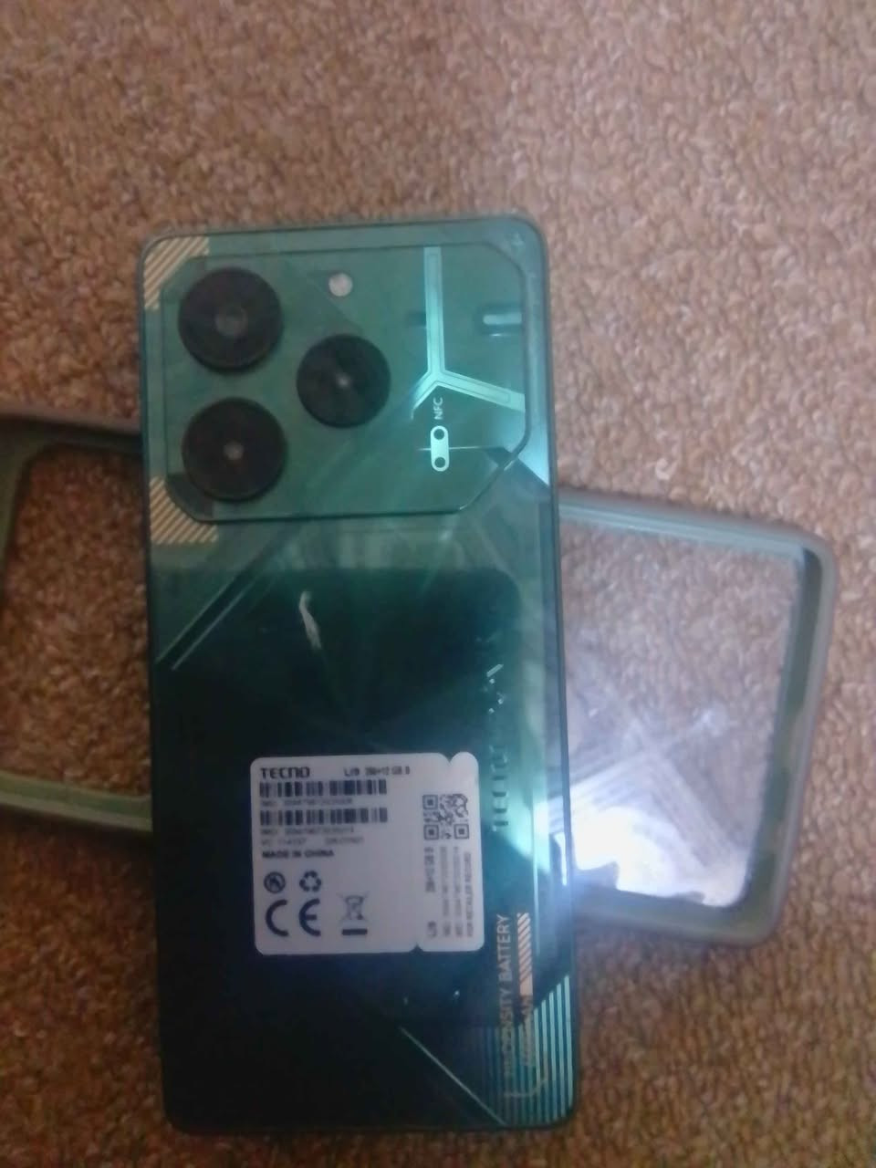 ‎موبايل بوفا 6برو تكنو البيع جهاز نضيف مستعمل قليل ذاكره 256 عشوايه 12 بطاره 6000 سفسار ***********‎ النجف, العراق
