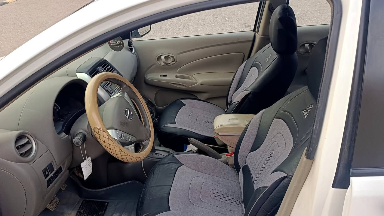 نيسان صني هندي 
موديل 2019 رقم اربيل ومكانها اربيل 
السيارة بدون حادث وبدون صبغ لون ابيض بيها بارد بسيط بالصندوك 
السيارة جديدة وغرفتها جديدة 
تايرات جديدة وكير ومكينة مكفول 
السعر 108 بيها مجال بسيط 
***********
