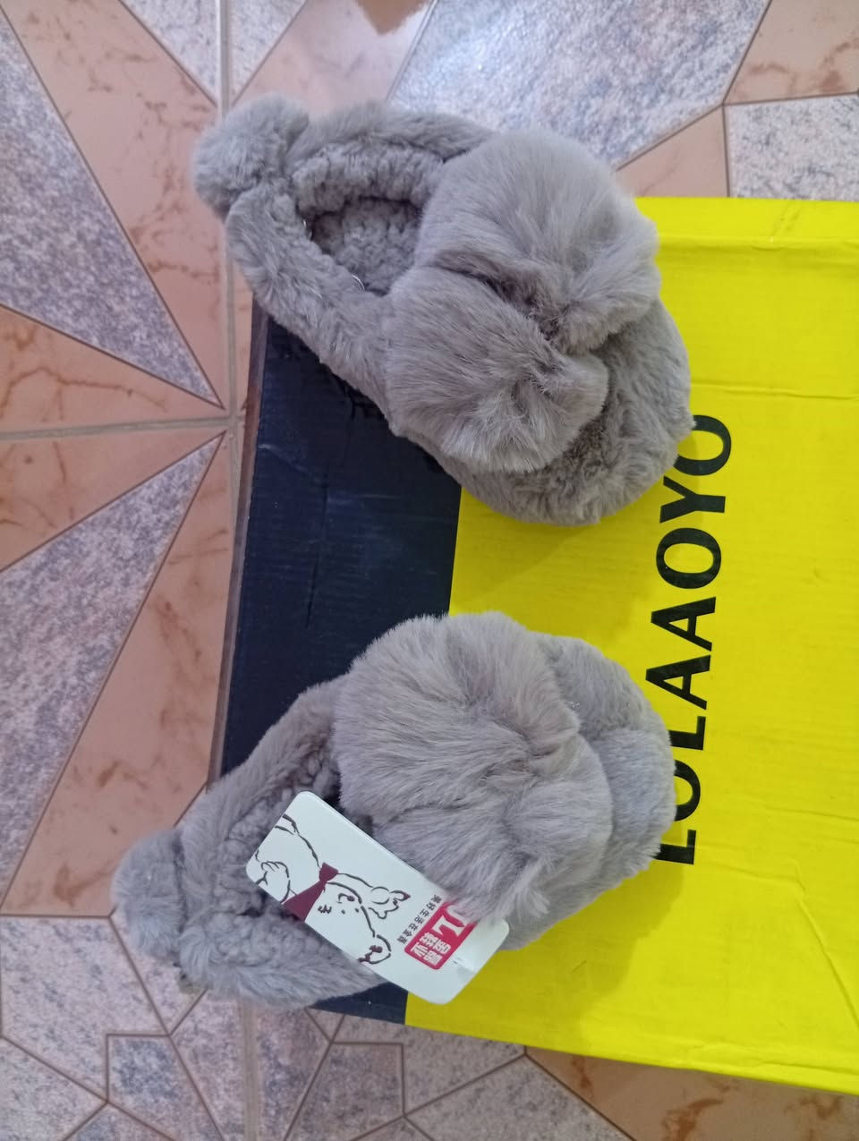 احذية اطفال كلش حلوة متوفرة كل لحجام
***********
