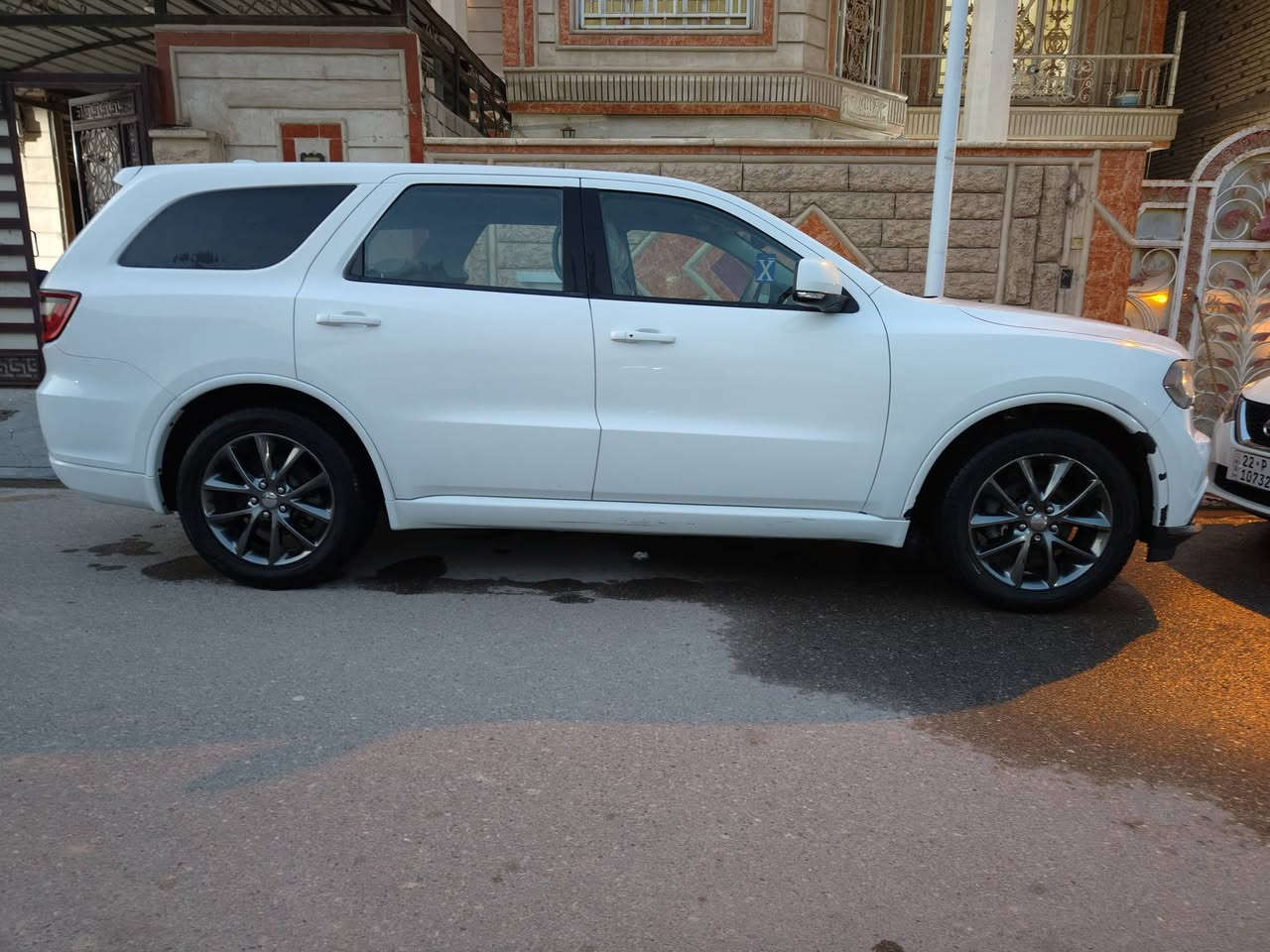 سلام عليكم دورنكو مكفوله  كفاله عامه فه جي تي فول مواصفات ماعده الفتحه تشغيل عن بعد شفتات  كشنات جلد كهربائية شاشه كبيره تلث قطع تبريد جنطة كهربائية محرك 603  موديل 19 أصل 17 سنويه لل27 بسمي تحويل ثاني يوم  سعر 220 بيه مجال رقم التلفون ***********
