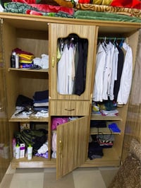 كاونتر • ٣ بيبان • نظيف