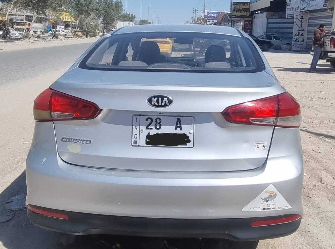 سيراتو نجف بيهه راشات صبغ فقط للبيع 2017 خليجي 1600 منضومه غاز ⛽️  السعر 107 ***********
