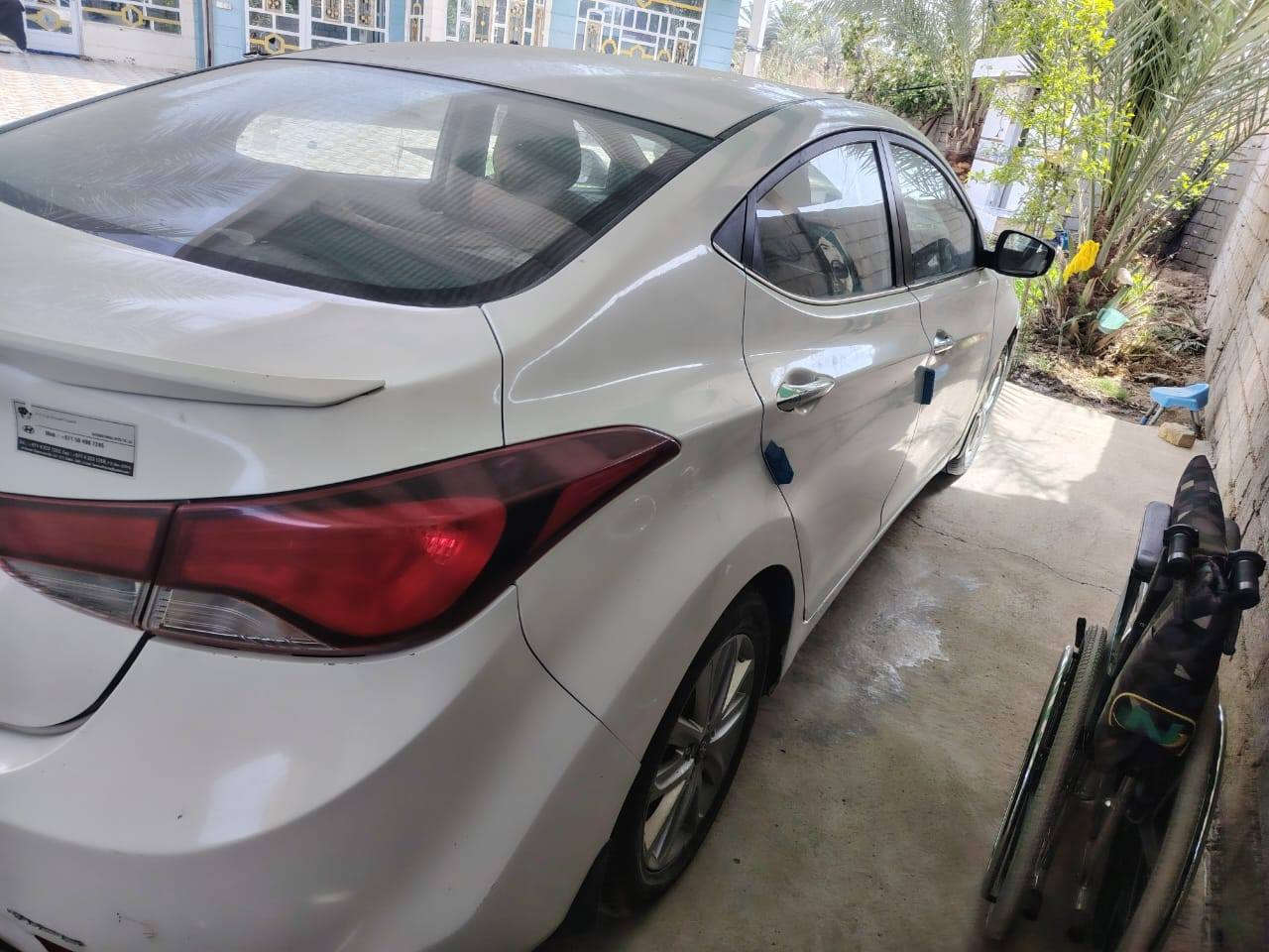 سلام عليكم النترا موديل ٢٠١٥ خليجي رقم قادسيه أنكليزي بسمي سياره حلوه فول مواصفات تبريد خلفي سوناره مرفق مع منشور مكان السياره بابل ابو غرق السعر ١٢٣ وبيه مجال ***********
