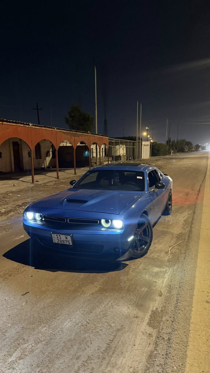 جالنجر SRT 2015
عليها هدرز لونك امريكان ريسنك 

فول مواصفات للاخير شنو بالك بيها
فتحة
رادار امامي 
كشنات تدفئة تبريد جلد اسود

بيها صبغ جاملغ امامي صفحة سايق ونص جاملغ الخلفي 

السعر مال بيع ومناسب جدا 155

مكاني بغداد

***********
