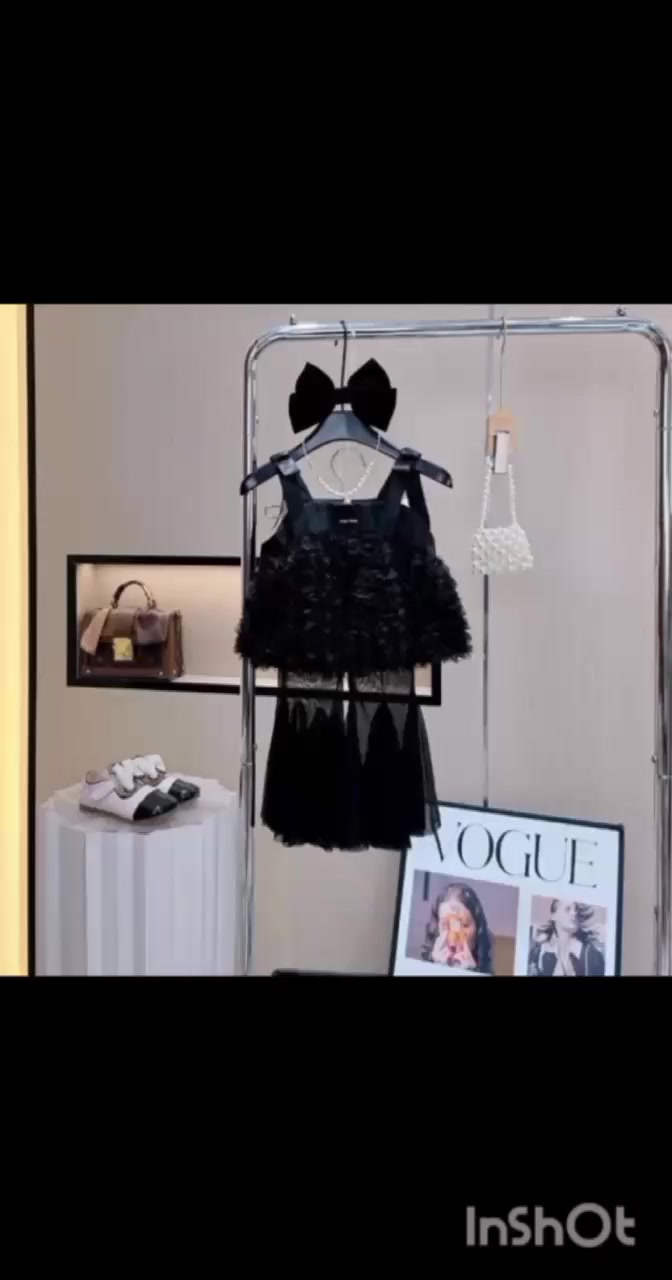 لأسعار والقياس داخل الصور  سعر اغله قطعه 7/8


**إذا كنت صاحب هذا الإعلان وتريد حذفه لأي سبب، رجاءا أرسل رسالة إلى الدعم الفني**