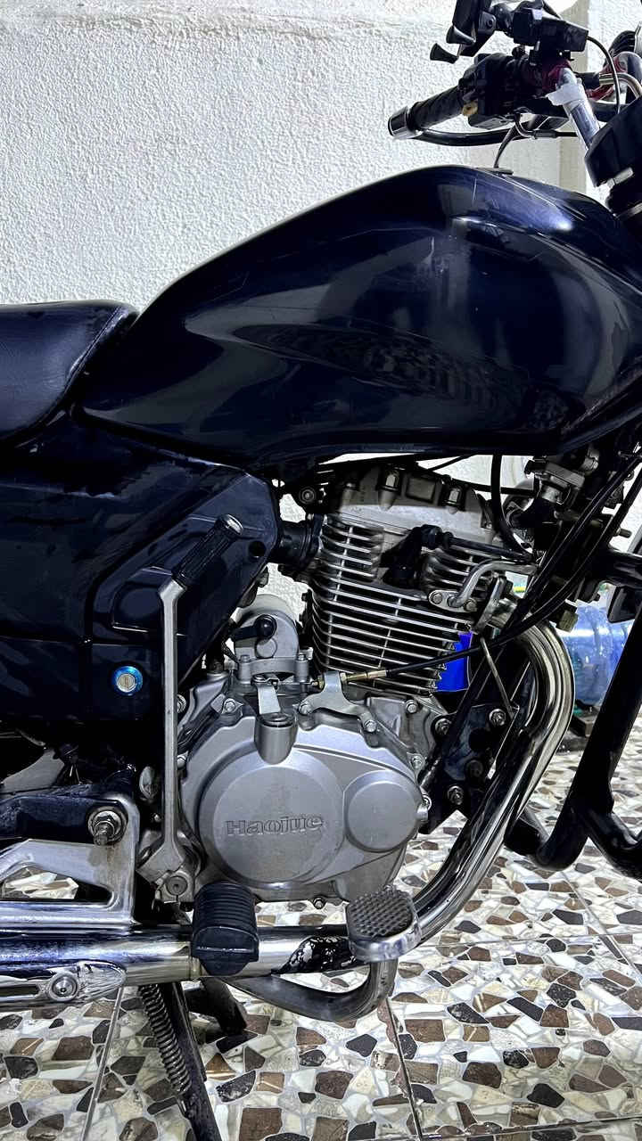 دراجة هاوجي للبيع مرقم بغداد تحويل ثاني يوم موديل 2023 نظام تعليك كير و دبلات جبلي مكان بغداد المحمودية 
دراجة نظيفة سعرها 2250 
*********** 
واتساب للاستفسار
