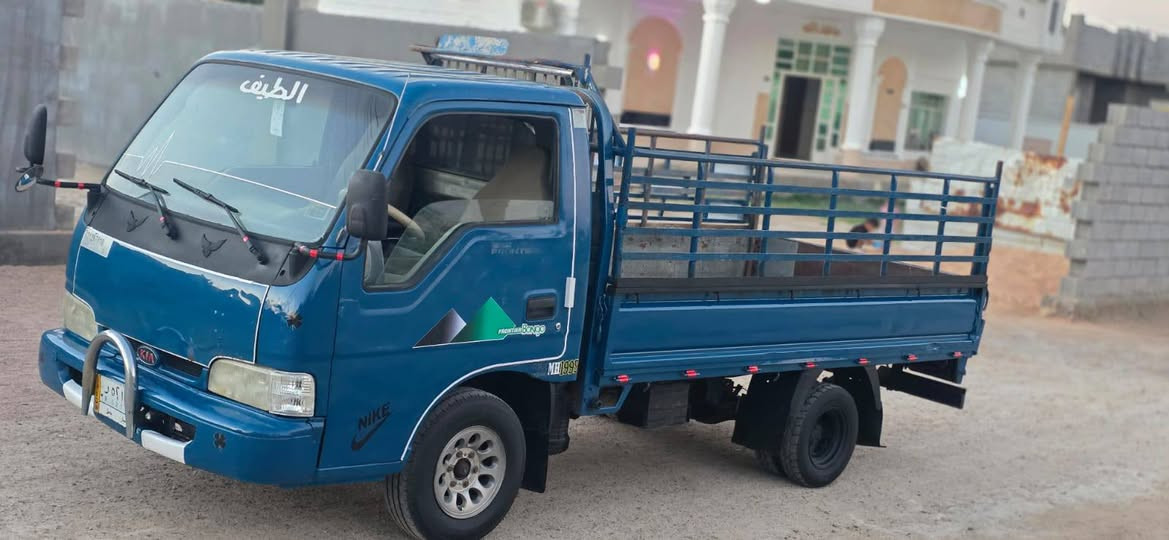 كيه فونتيره موديل 98 رقم انبار ألماني سنويه جديده عظم عاج شاصي مكفول محرك كير صدر كهربايات تخم تاير كله جديد سياره مال جناي متعوب عليه جهزه من كلشي بدون ضربه قمار بلاديه بدون صبق بور شقال سعر 53 وبيه مجال مكاني رمادي خالديه رقم الهاتف ***********

