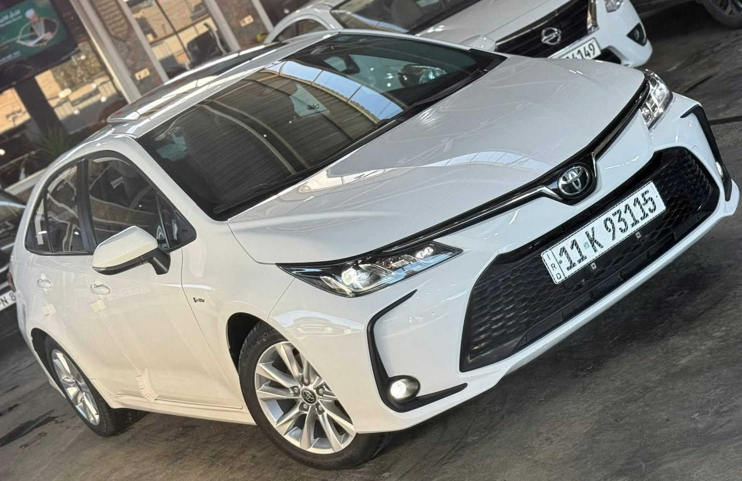 يا الله
***********

كورلا شكل الخليجي هايبرد

موديل 2025 

ماشية 25 الف 

مكفولة من كلشي 

عدا 4 اصابع بالبنيد موضحه بالصورة

سعر 155$ مجالها حك جيه شي قليل جدا

مكان سيارة بغداد السيدية
