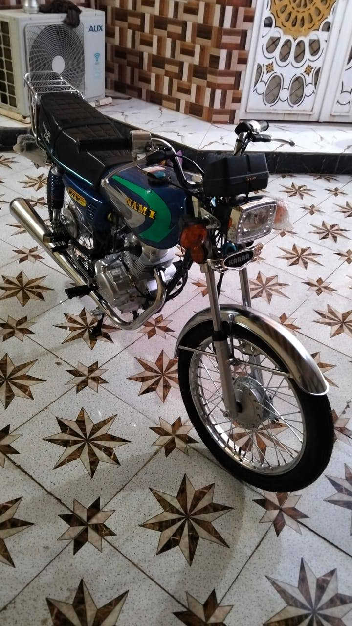 سلام عليكم دراجه امتياز للبيع
مديل 25 طالعه ب 26 نضافه فول اوراق سكنر من مجمع الكرار العنوان سوق الشيوخ الفضليه للستفسار اتصال او واتساب  ***********
