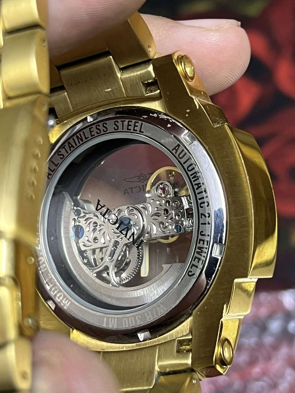 ‏ساعة أوتوماتيك طلأ ذهب
ساعه ماركه وزنها كلش ثكيل التفيده يدفع سعر ما اعرف سعرها 

وياها هديه سمجه😂😂😂


**إذا كنت صاحب هذا الإعلان وتريد حذفه لأي سبب، رجاءا أرسل رسالة إلى الدعم الفني**