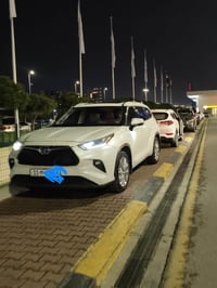 للبيع تويوتا هايلندر 2023 هايبرد ✅  فئة LIMITED AWDفول فول اعلى فئة  ا...