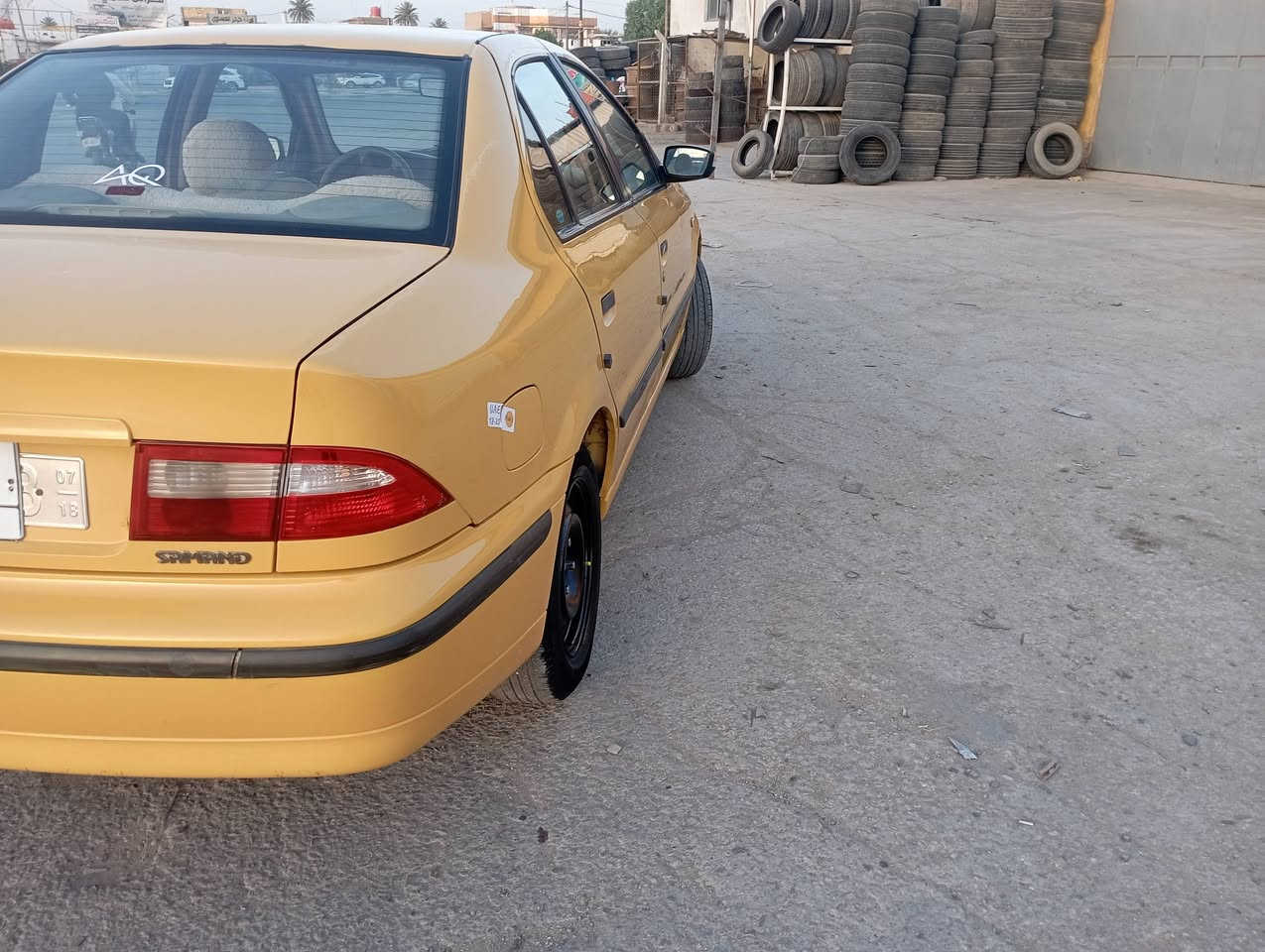 سلام عليكم سمند 2012 رقم بغداد سياره جاهزه من كلشي بيه بندي امبدل بدون ضربه وصبغ بالجاملغ الخلفي بدون دواخل تخم تاير حداديه جديده مكينه وكير جدد الهيئه مصفره  سعر 36 مجال قليل مكاني بابل ***********
