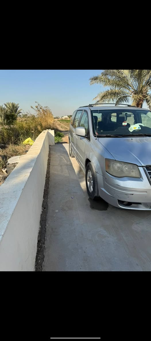 سلام عليكم كليزلار للبيع
موديل2008

رقم بغداد تبريد 3قطع بوب شفط+صندوق شفط

كير مكينه خير من الله تدفئه شغاله محرك6سلندر 3800
السعر115 او بيها مجال 
المكان بغداد الدورة للتواصل‏‪***********‬‏
