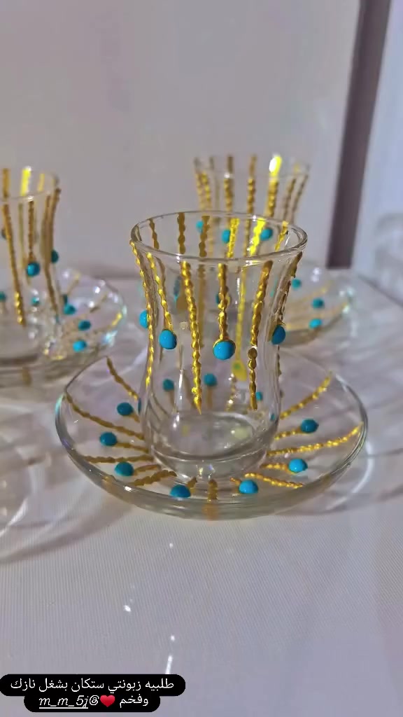 كل قطعة مصنوعة يدويًا بعناية وتفاصيل صغيرة تخليها مميزة ومختلفة…
ألوان ثابتة ✨
رسم دقيق 🎨
وشغل مرتب يليق بالهدايا والمناسبات
سيت كوب 25
سيت ستكاين 30
يتوفر توصيل ***********
