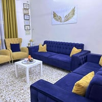 تخم قلاب • كنبة • بيع مستعجل