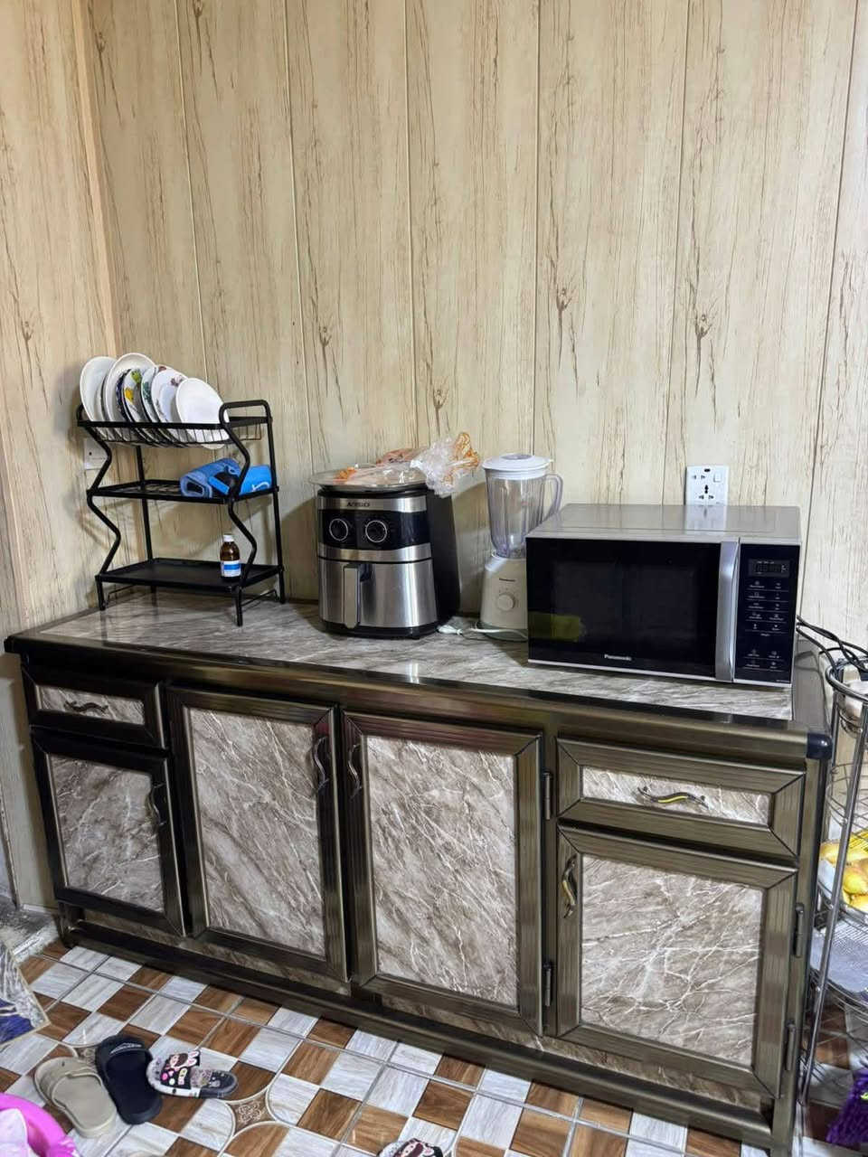 سبلت طن انفريتر 
كاونتر حطاطه سعودي 
ثلاجه ع فحص للبيع 
ابو غريب


**إذا كنت صاحب هذا الإعلان وتريد حذفه لأي سبب، رجاءا أرسل رسالة إلى الدعم الفني**