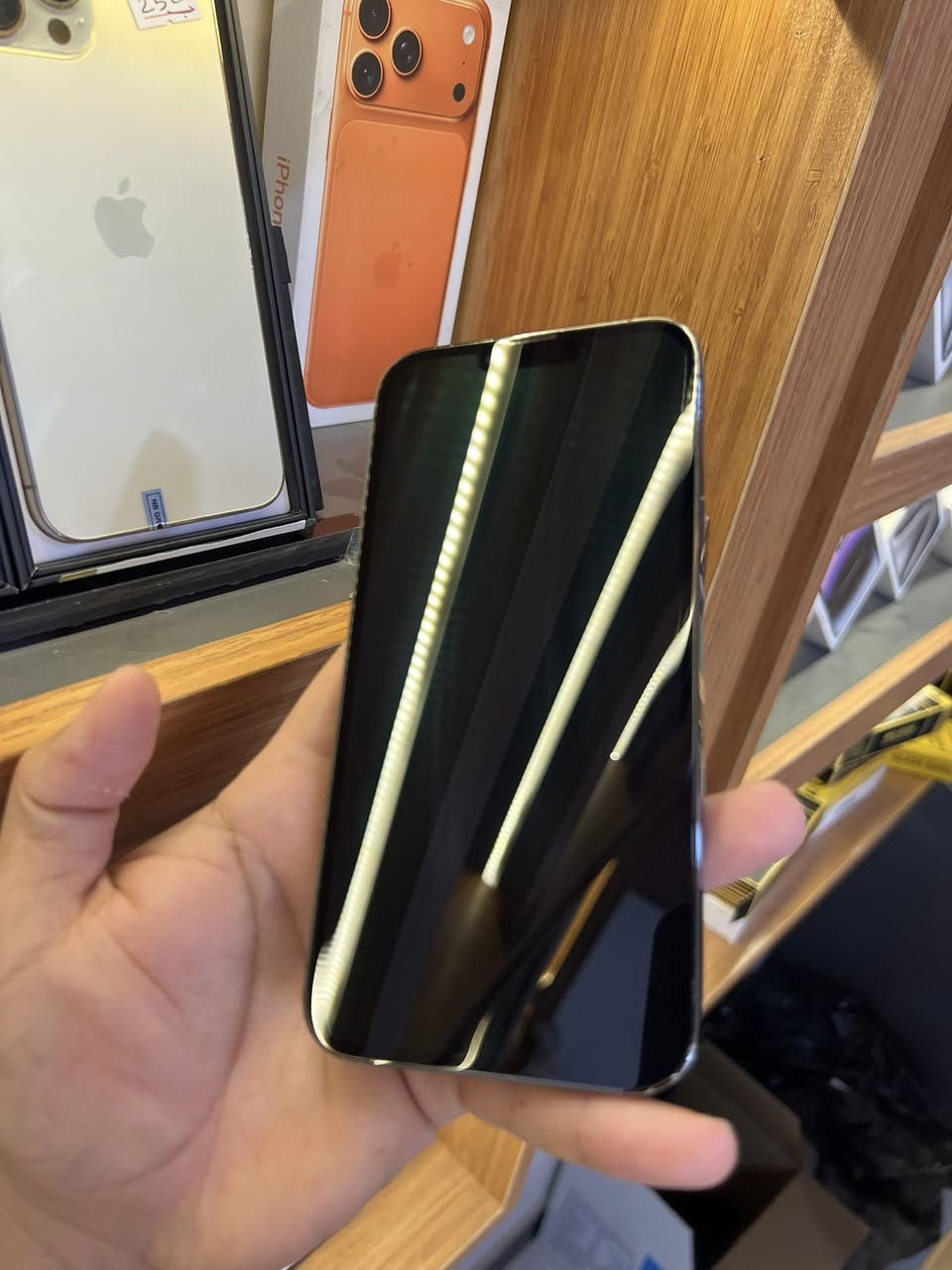 عرض !!
13 برو ماكس ذاكرة 256 لون نفطي 
مستبدل شاشة قطعة اصلية من ابل (✅)
بطارية 81 بالحاسبة بالتليفون 80 بلادي
اخر تحديث سعر 589 الف فقط حصراً قطعاً 
*********** 
كربلاء الرجيبة مقابيل ماركت الدعمي 3
ظمان 10 ايام استبدال او استرجاع في حال وجود خلل
