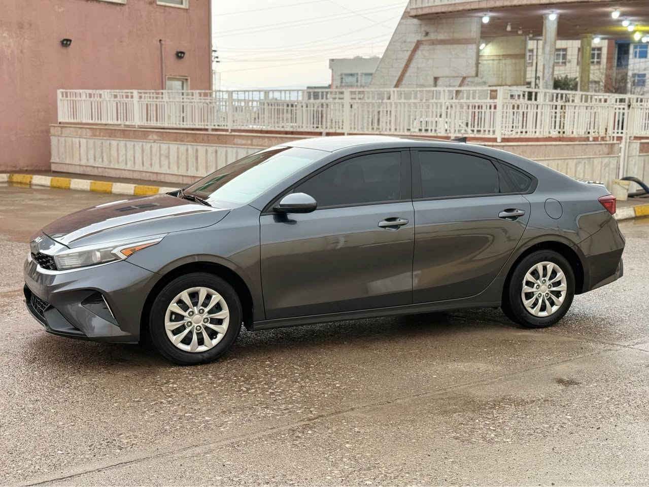 السلام عليكم 
فورتى 2024
سعر : 133ومجال قليل 
حجم المحرك : 2.0L ( 4,سلندر )دوش 
السياره امامى و خلفى كبس شرط فحص ✅
ملاحظة السيارة : ثلاث قطع صبغ بدون دواخل  و  واحد قطعه PDR 

رقم شاصى موجود سياره مكفوله من دواخل ✅

المواصفات 
شاشە
کاميرا
اوتو هولد : 𝐀𝐔𝐓𝐎 𝐇𝐎𝐋𝐃 
اوتو ستارات : 𝐀𝐔𝐓𝐎 𝐒𝐓𝐀𝐑𝐃
اوتو ستارات : 𝐀𝐔𝐓𝐎 𝐒𝐓𝐎𝐏
رادار امامي (تحديد مسار)
‏‎رادار جانبي (نقاط عمياء)
‏‎رادار خلفي (التحذير من الاصطدام)
حساسات خلفية
نظام : 𝐄𝐂𝐎
نظام : 𝐍𝐎𝐑𝐌𝐀𝐋
نظام : 𝐒𝐏𝐎𝐑𝐓
مانع انزلاق+𝐀𝐁𝐒
تحكم  استيرن
ويل كروم
‏‎تفاصيل اكثر الاتصال علی ارقام التاليه  ‏

‏ WhatsApp - Vibir
📞 ***********

عنوان📍عقره اكر, نينوى
