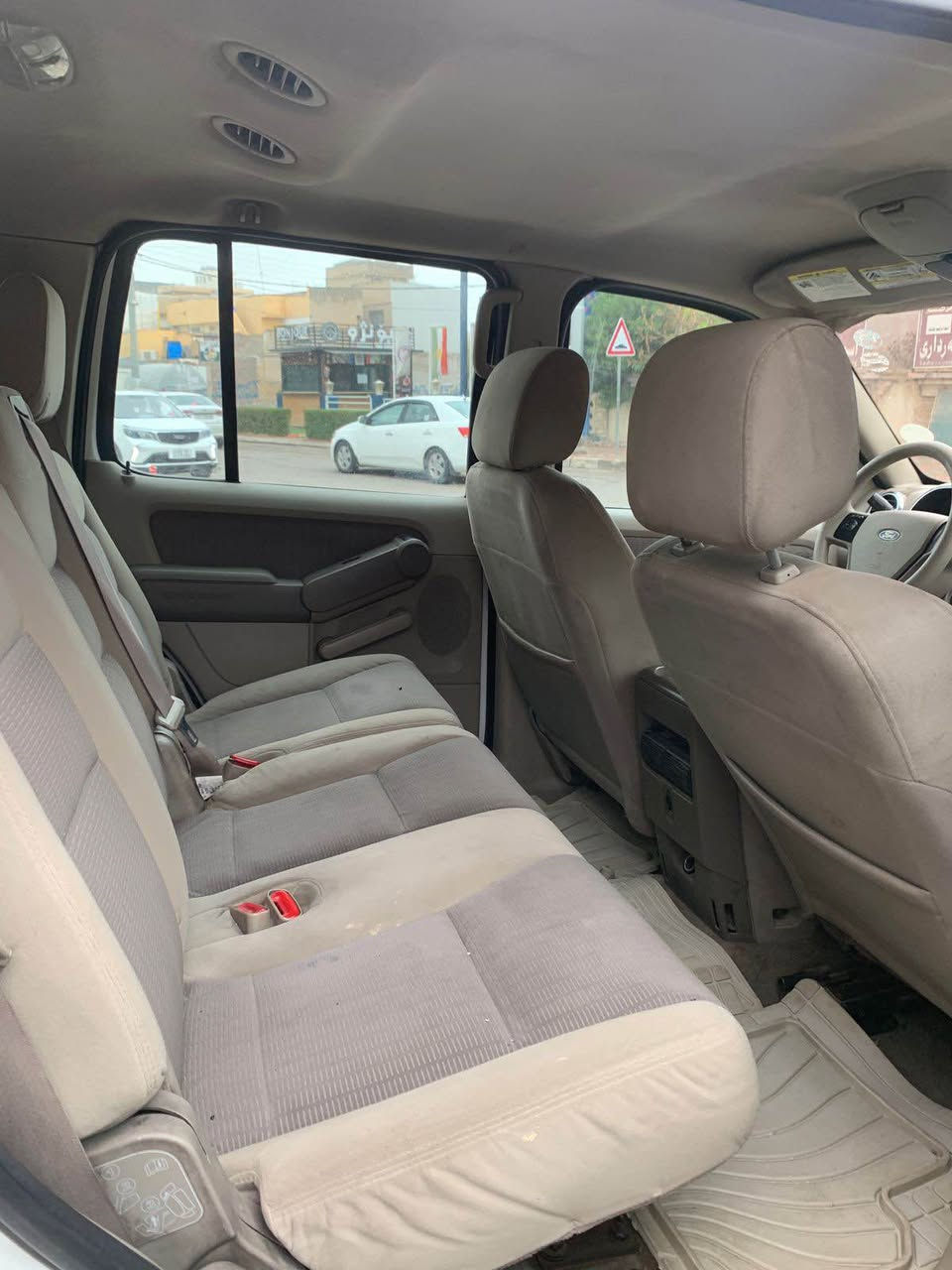 فورد ئيكس بلوةر موديل ٢٠٠٨
سةيارةكة بي سبوغة تةنها يةك قوبي هةية
سفري شةريكة ي نفيا 
مواصةفات خليجي
فوول فوولة بةس سلايت نية
سةيارةكة هةموو گياني بةشةرتة
نرخي ١٠٦ وةرةقة و مجال 
*********** أربيل, العراق
