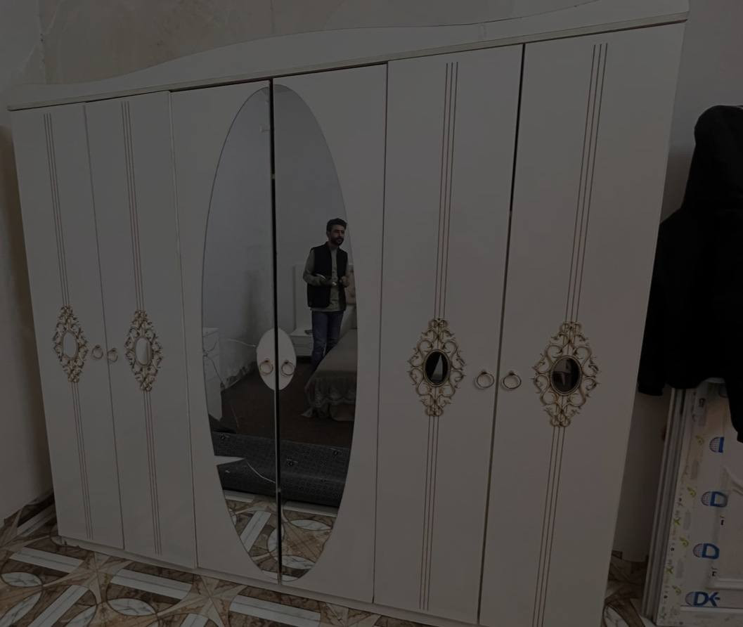 غـُرفـه للبيع 6 قطـع الـسعر 250 العنوان مـوصل حي الأنتـصار بـيع مسـتعجل


**إذا كنت صاحب هذا الإعلان وتريد حذفه لأي سبب، رجاءا أرسل رسالة إلى الدعم الفني**