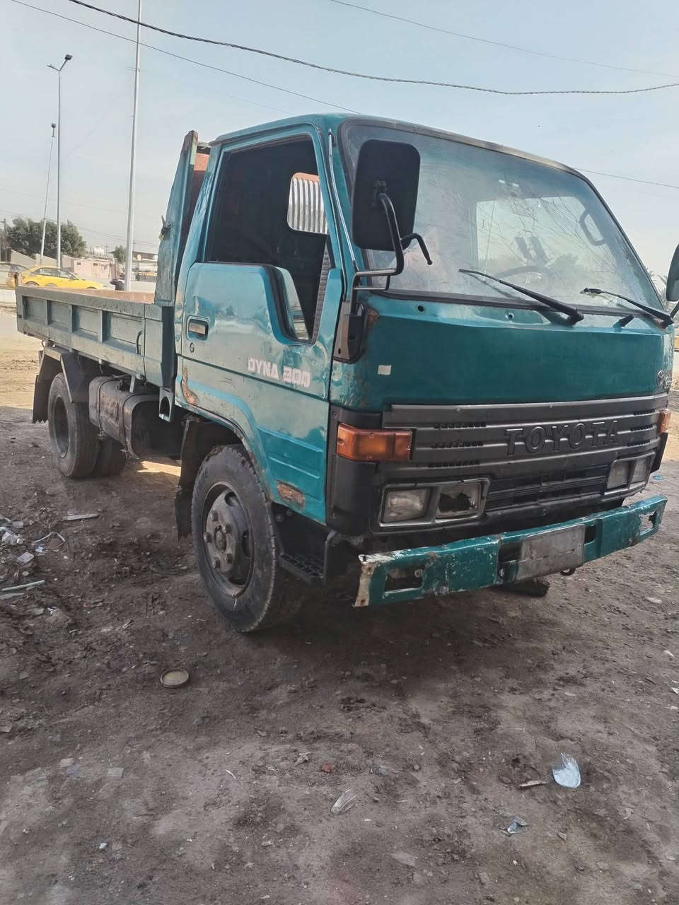 للبيع تيوته فحل ابلادي مكينه 14 قماره قطرت صبغ مابيهه دوشمه جديده بدي جديد سياره  للعمل رقم الماني تحويل مباشر السعر 95 اتصال ع الرقم ***********
